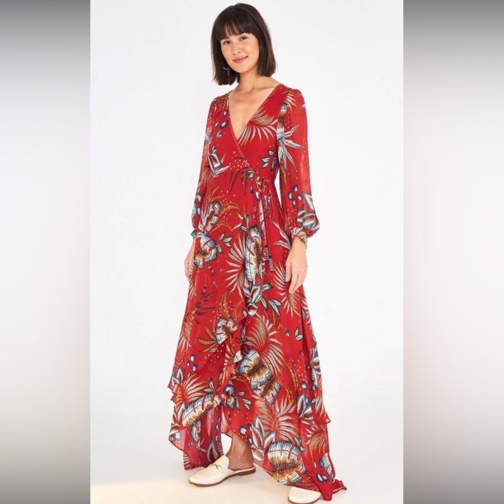 Farm Rio Winter Leaf Maxi Dress
In Red Multi color S